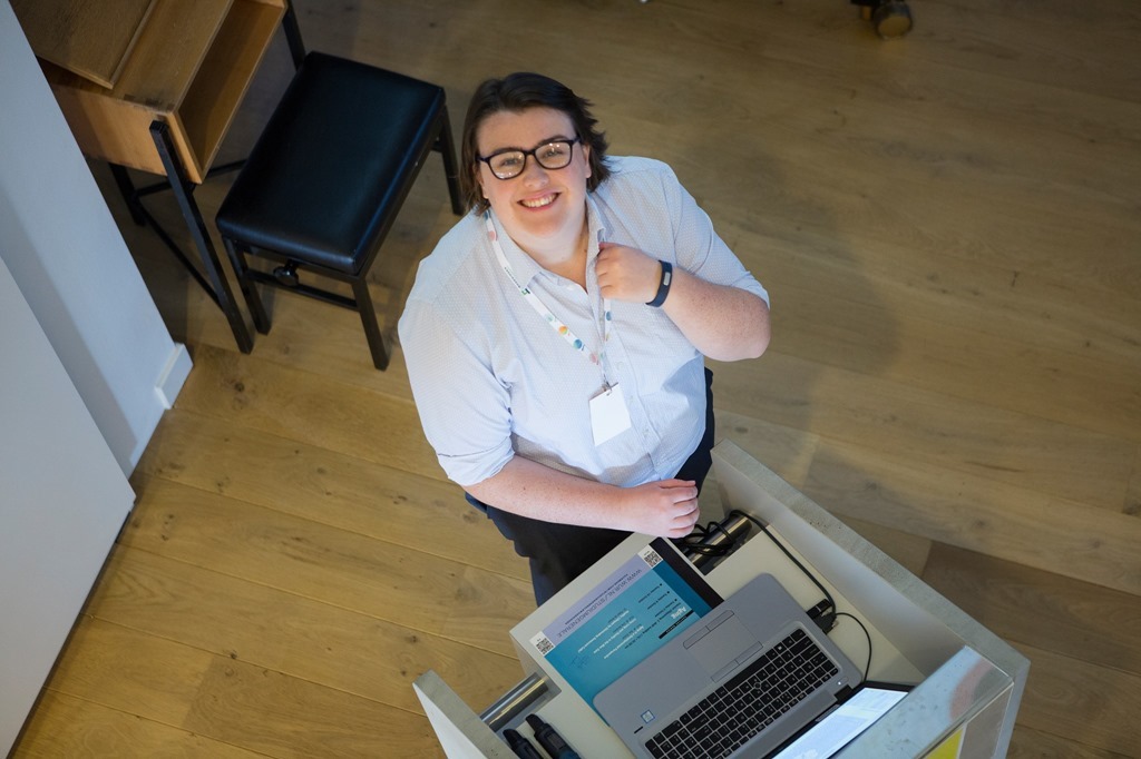 Emma Holmes modératrice du Symposium Insect Space 2018