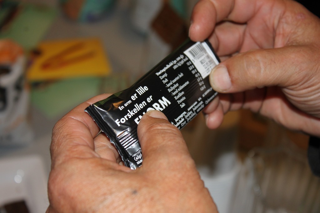 Dégustation de produits à base d'insectes lors du Symposium Insect Space 2018